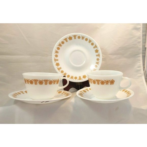 Vtg  Pyrex Corelle Butterfly Gold 2 Coffee Tea Cups w/ 3 saucers milk glass - Picture 3 of 6